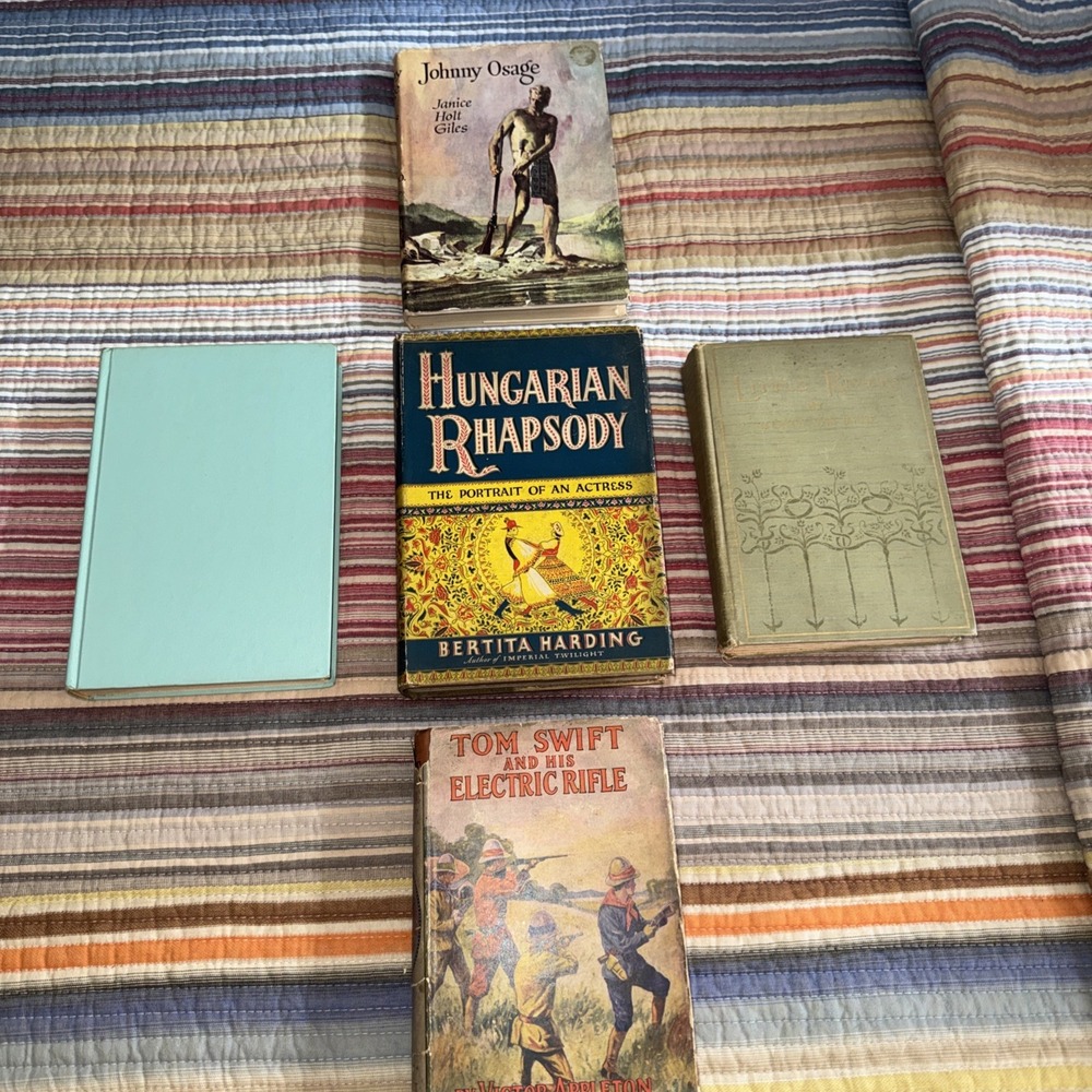 Vtg Antique Lot Of 5 Pretty Books Decorators Delight Bundle Collectors